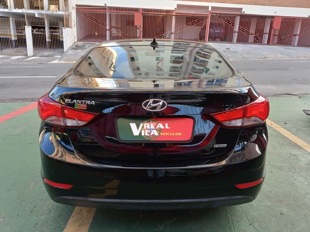 HYUNDAI ELANTRA 2.0 GLS 16V FLEX 4P AUTOMATICO HYUNDAI ELANTRA 2.0 GLS 16V FLEX 4P AUTOMATICO