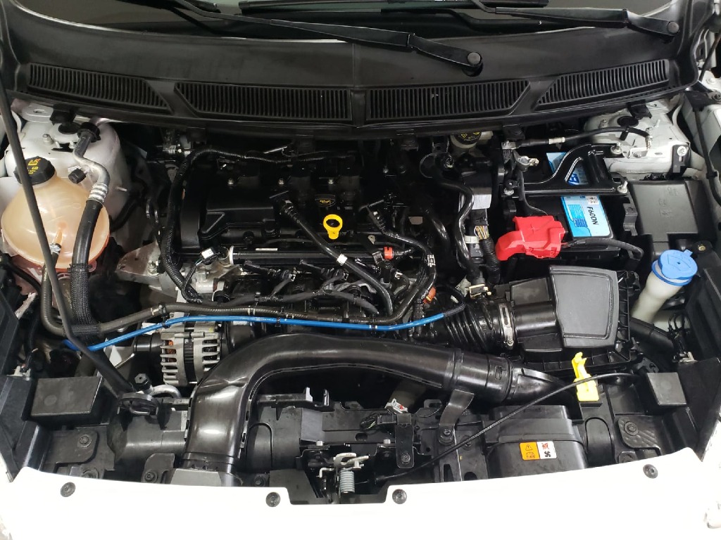 FORD KA 1.5 TI-VCT FLEX SE AUTOMATICO FORD KA 1.5 TI-VCT FLEX SE AUTOMATICO