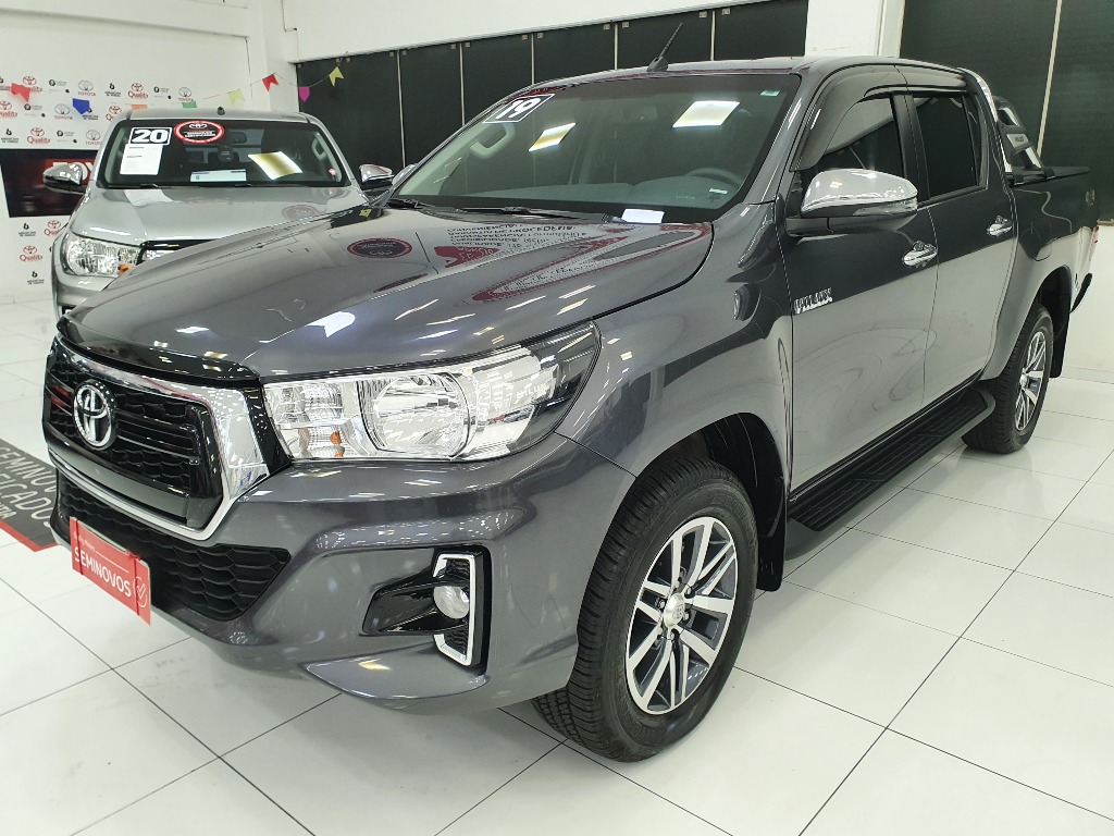 Carros usados TOYOTA HILUX 2.8 SRV 4X4 CD 16V DIESEL 4P AUTOMATICO