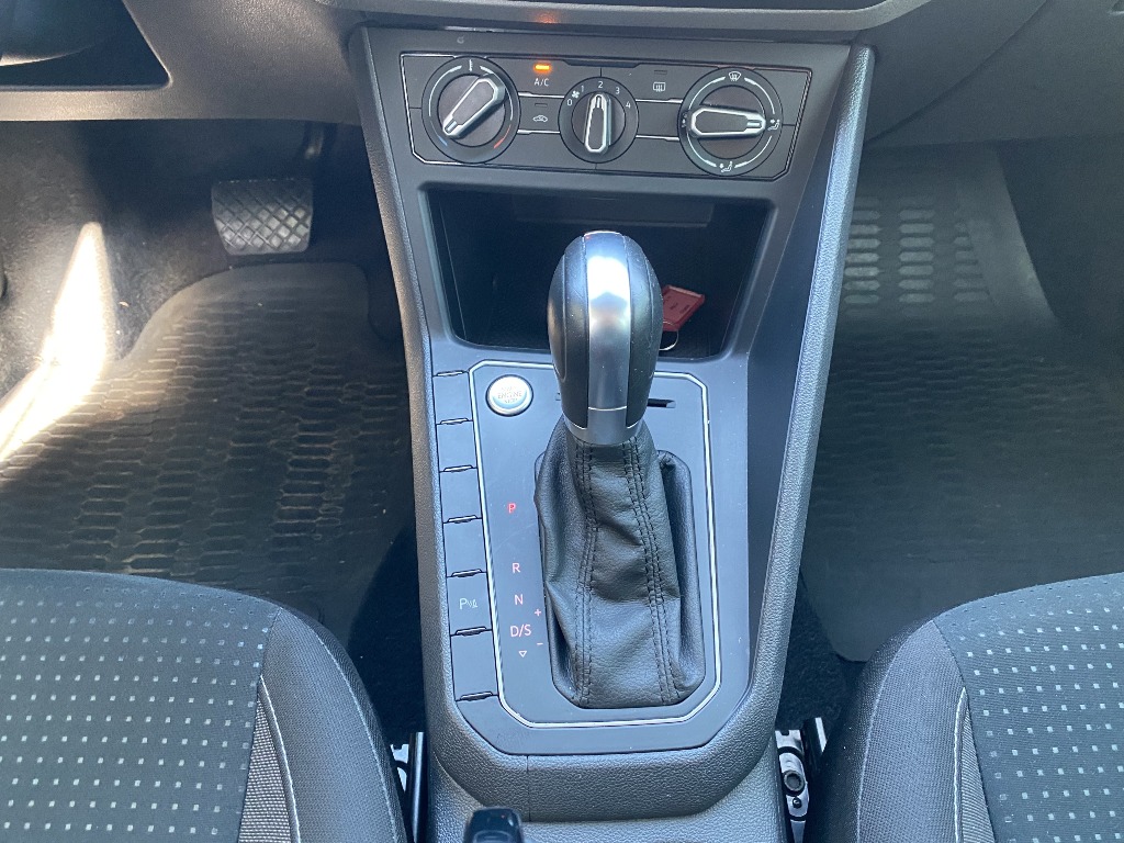 VOLKSWAGEN VIRTUS 1.0 200 TSI COMFORTLINE AUTOMATICO VOLKSWAGEN VIRTUS 1.0 200 TSI COMFORTLINE AUTOMATICO