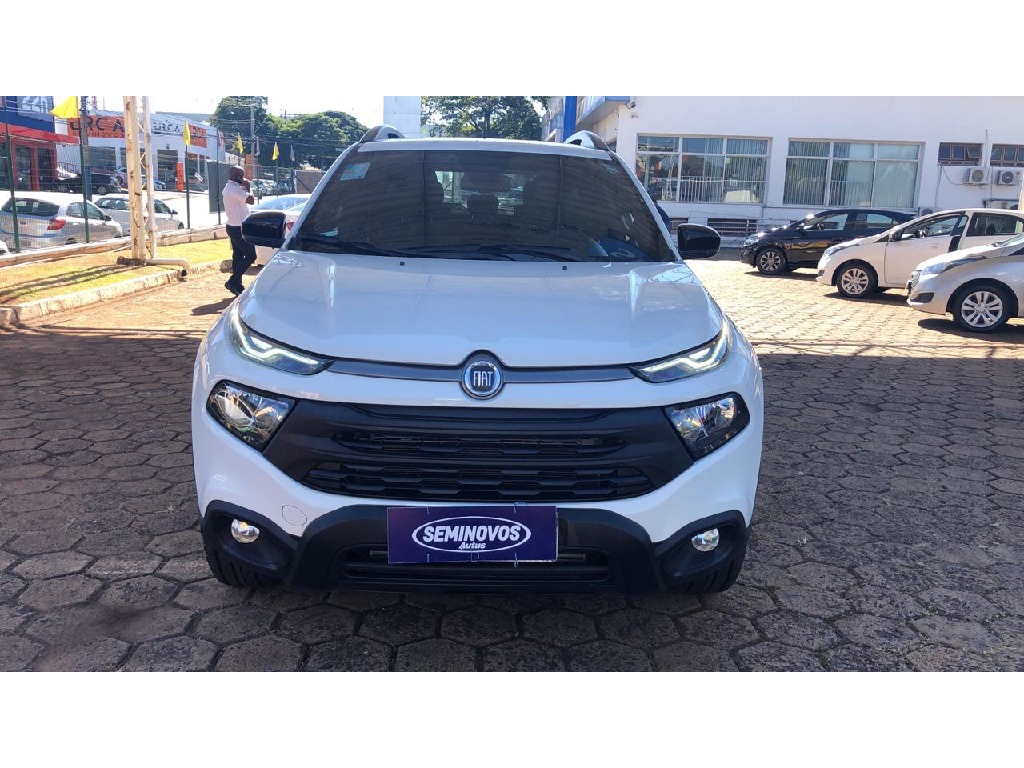 FIAT TORO 2.0 16V TURBO DIESEL ULTRA 4WT A9