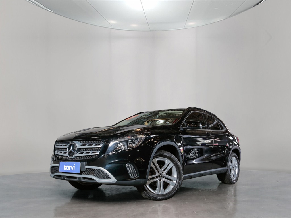 Seminovos certificados MERCEDES-BENZ GLA 200 1.6 CGI FLEX STYLE 7G-DCT