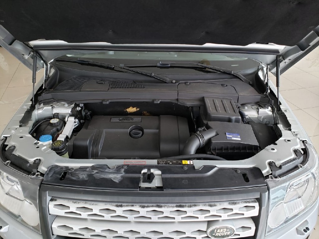 LAND ROVER FREELANDER 2 3.2 SE 6V 24V GASOLINA 4P AUTOMATICO LAND ROVER FREELANDER 2 3.2 SE 6V 24V GASOLINA 4P AUTOMATICO