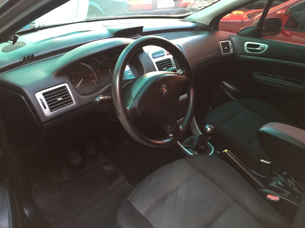 PEUGEOT 307 1.6 PRESENCE 16V FLEX 4P MANUAL PEUGEOT 307 1.6 PRESENCE 16V FLEX 4P MANUAL