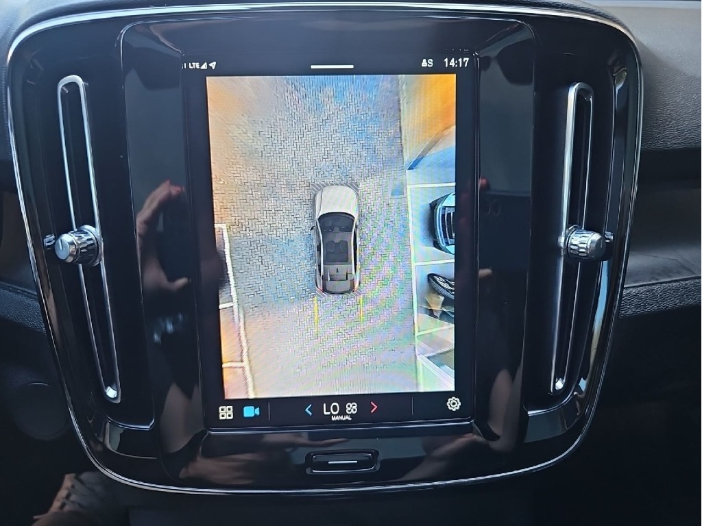 volvo C40 P8 RECHARGE TWIN ELECTRIC ULTIMATE AWD 2024