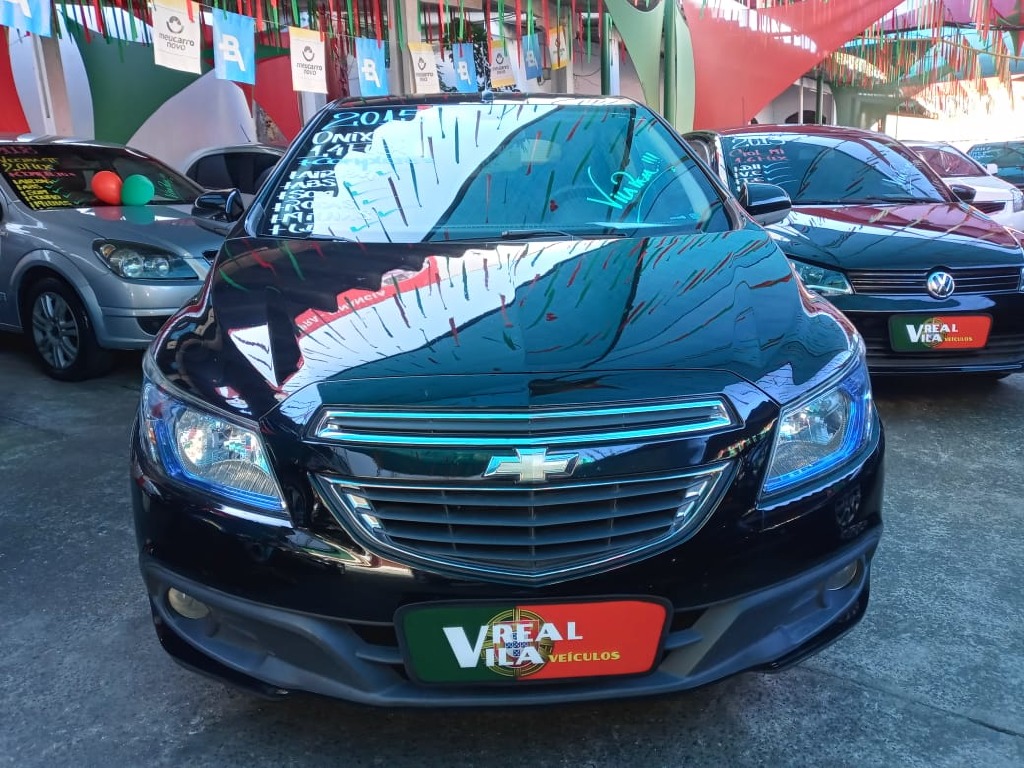 CHEVROLET ONIX 1.4 MPFI LT 8V FLEX 4P MANUAL CHEVROLET ONIX 1.4 MPFI LT 8V FLEX 4P MANUAL