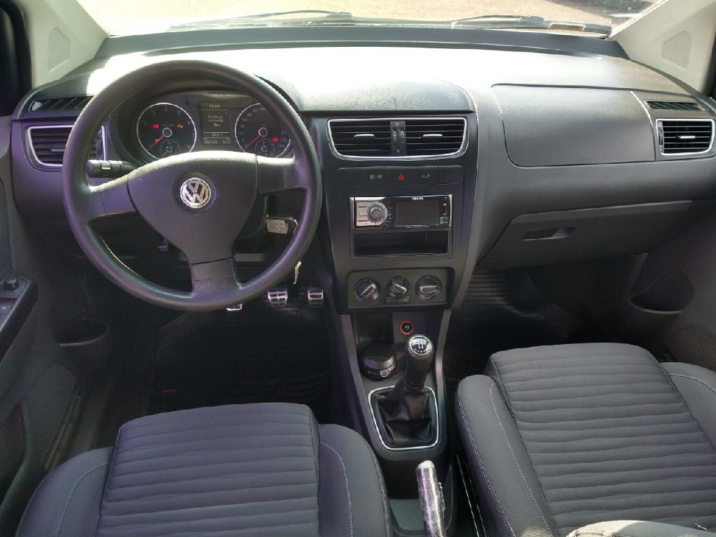 VOLKSWAGEN CROSSFOX 1.6 MI FLEX 8V 4P MANUAL VOLKSWAGEN CROSSFOX 1.6 MI FLEX 8V 4P MANUAL