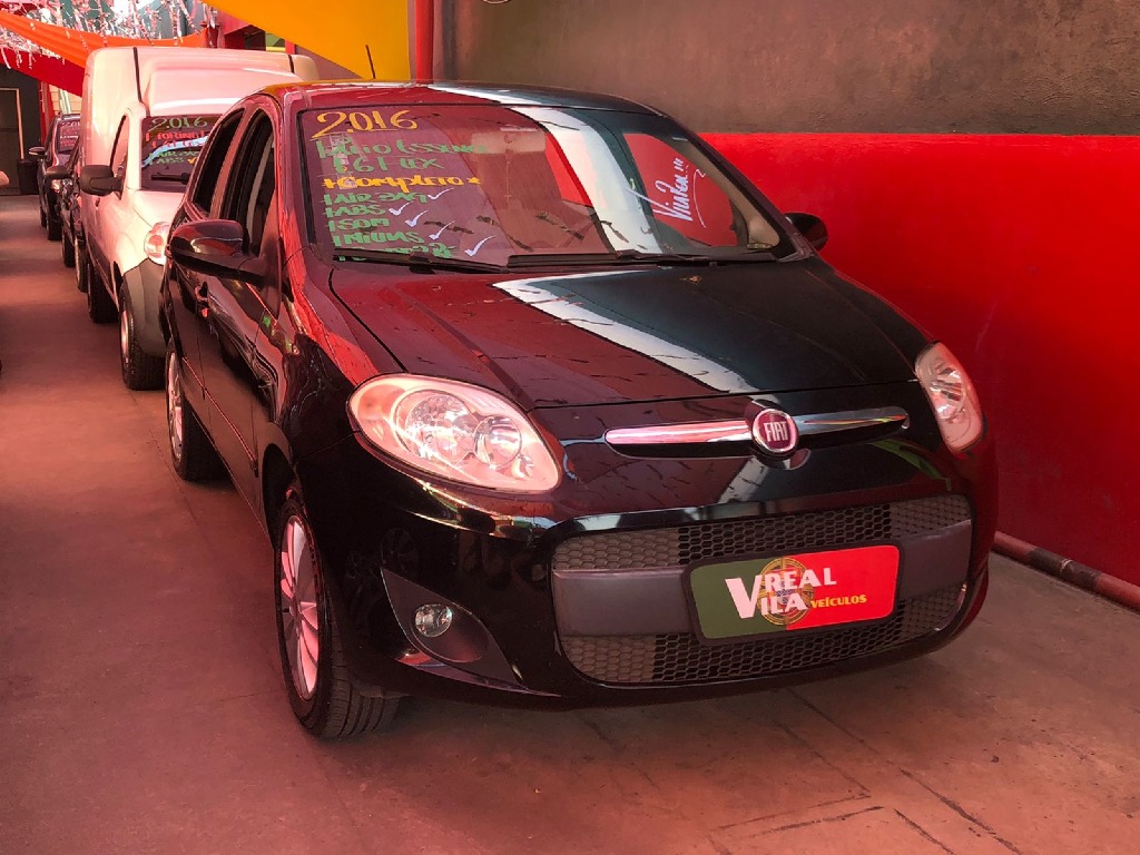 FIAT PALIO 1.6 MPI ESSENCE 16V FLEX 4P MANUAL FIAT PALIO 1.6 MPI ESSENCE 16V FLEX 4P MANUAL