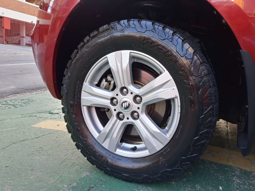 LIFAN X60 1.8 16V GASOLINA 4P MANUAL LIFAN X60 1.8 16V GASOLINA 4P MANUAL