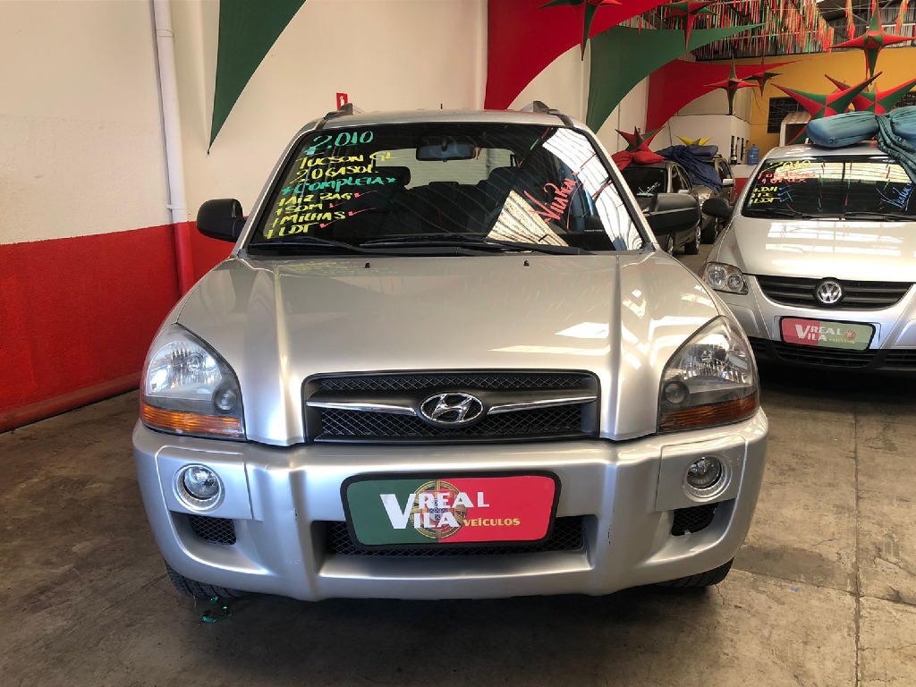 HYUNDAI TUCSON 2.0 MPFI GL 16V 142CV 2WD GASOLINA 4P MANUAL HYUNDAI TUCSON 2.0 MPFI GL 16V 142CV 2WD GASOLINA 4P MANUAL