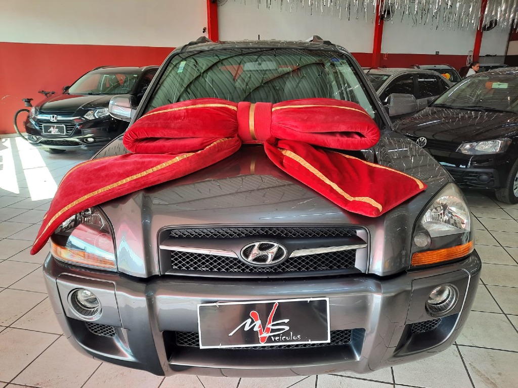 HYUNDAI TUCSON 2.0 MPFI GLS 16V 143CV 2WD FLEX 4P AUTOMATICO HYUNDAI TUCSON 2.0 MPFI GLS 16V 143CV 2WD FLEX 4P AUTOMATICO