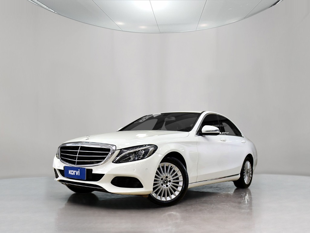 Carros seminovos MERCEDES-BENZ C 180 1.6 CGI FLEX AVANTGARDE 9G-TRONIC