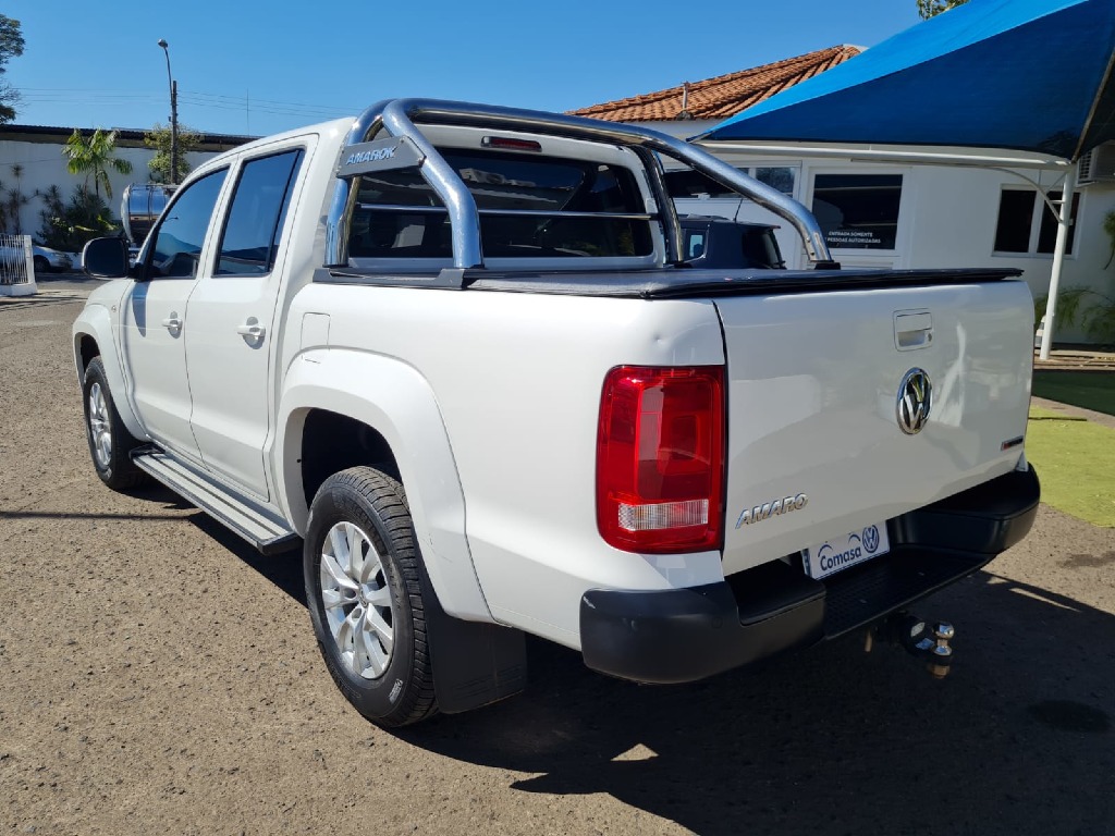 VOLKSWAGEN AMAROK 2.0 COMFORTLINE 4X4 CD 16V TURBO INTERCOOLER DIESEL 4P AUTOMATICO VOLKSWAGEN AMAROK 2.0 COMFORTLINE 4X4 CD 16V TURBO INTERCOOLER DIESEL 4P AUTOMATICO