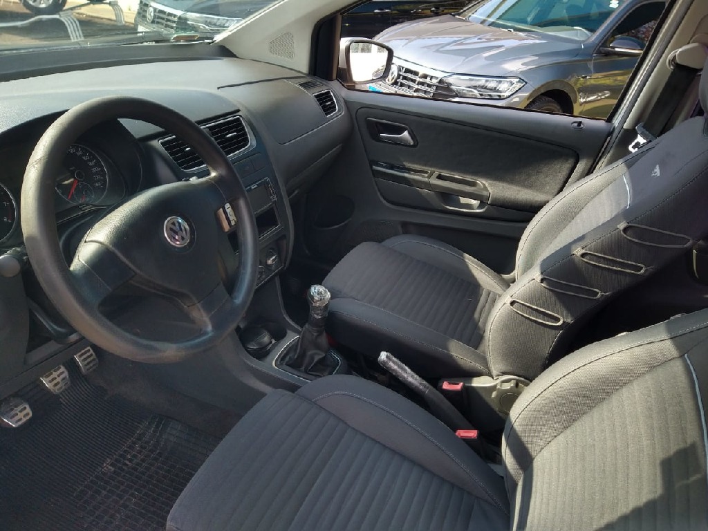 VOLKSWAGEN CROSSFOX 1.6 MI FLEX 8V 4P MANUAL VOLKSWAGEN CROSSFOX 1.6 MI FLEX 8V 4P MANUAL