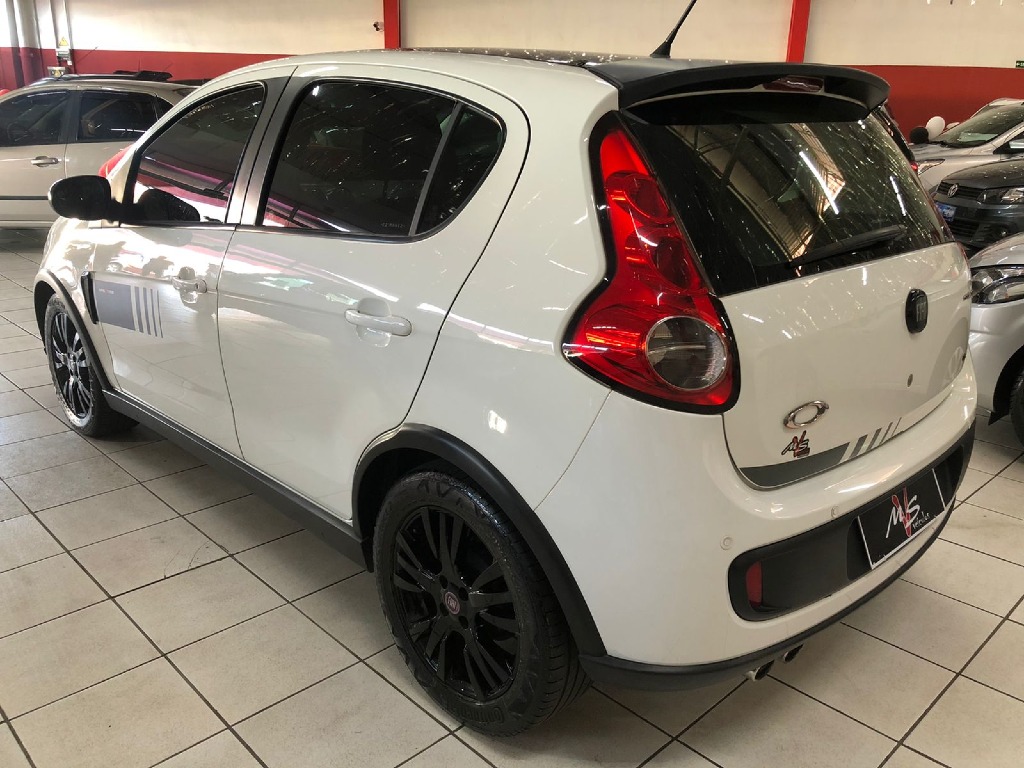 FIAT PALIO 1.6 MPI SPORTING 16V FLEX 4P MANUAL FIAT PALIO 1.6 MPI SPORTING 16V FLEX 4P MANUAL