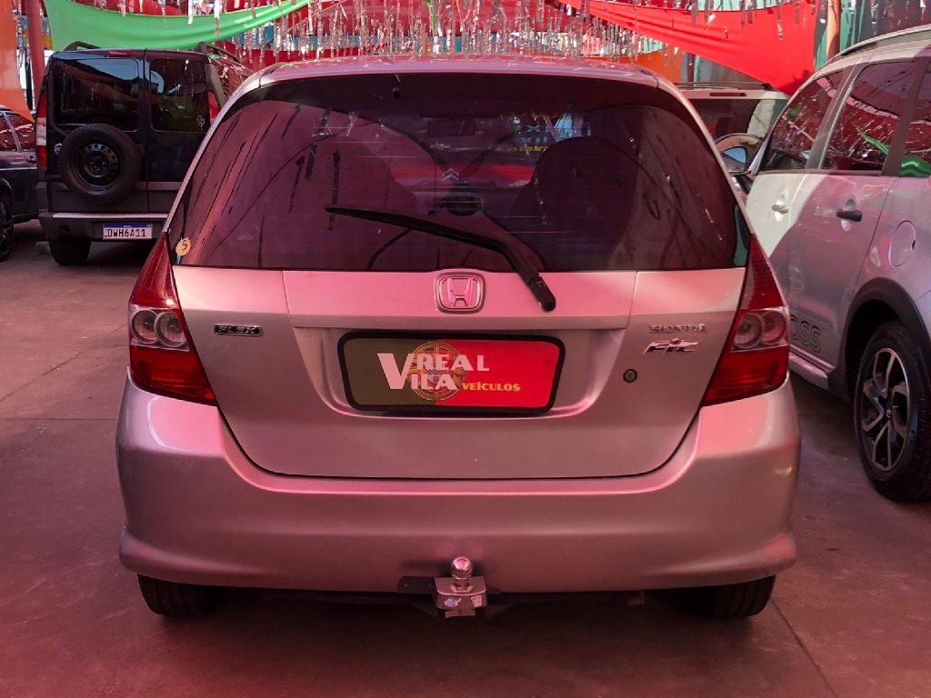 HONDA FIT 1.4 LX 8V FLEX 4P MANUAL HONDA FIT 1.4 LX 8V FLEX 4P MANUAL