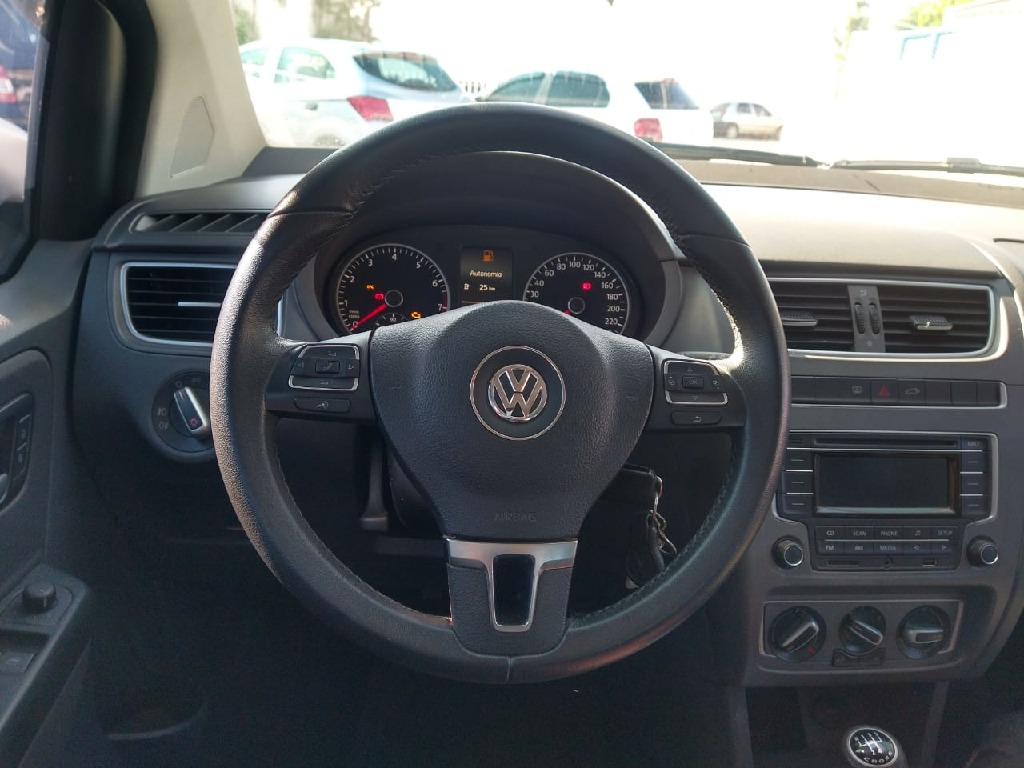 VOLKSWAGEN CROSSFOX 1.6 MI FLEX 8V 4P MANUAL VOLKSWAGEN CROSSFOX 1.6 MI FLEX 8V 4P MANUAL