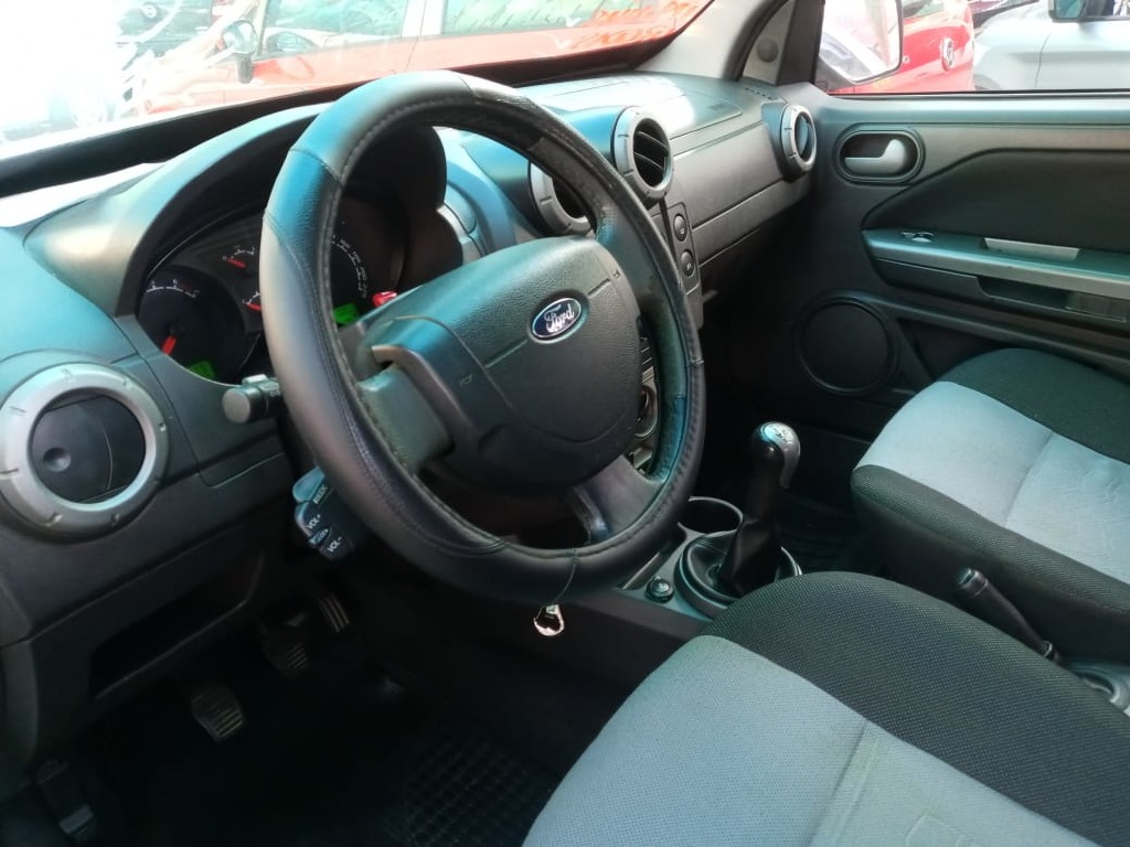 FORD ECOSPORT 2.0 4WD 16V FLEX 4P MANUAL FORD ECOSPORT 2.0 4WD 16V FLEX 4P MANUAL