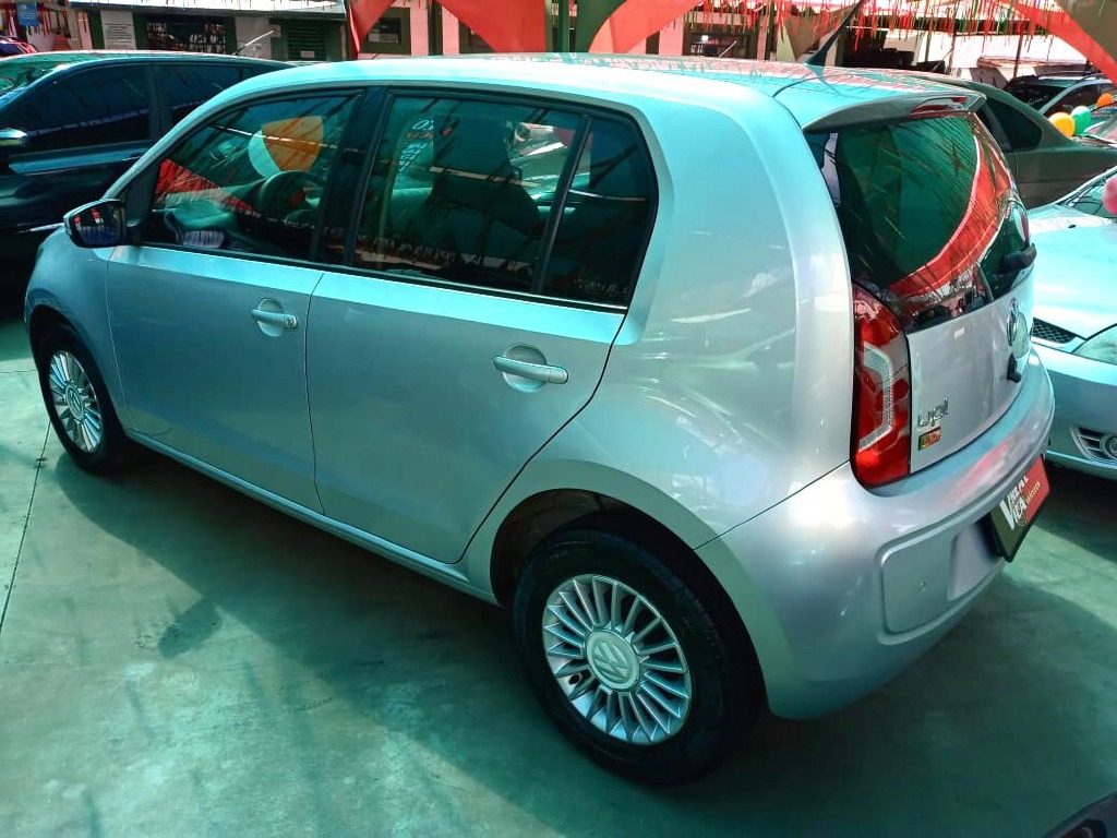 VOLKSWAGEN UP 1.0 MPI MOVE UP 12V FLEX 4P AUTOMATIZADO VOLKSWAGEN UP 1.0 MPI MOVE UP 12V FLEX 4P AUTOMATIZADO