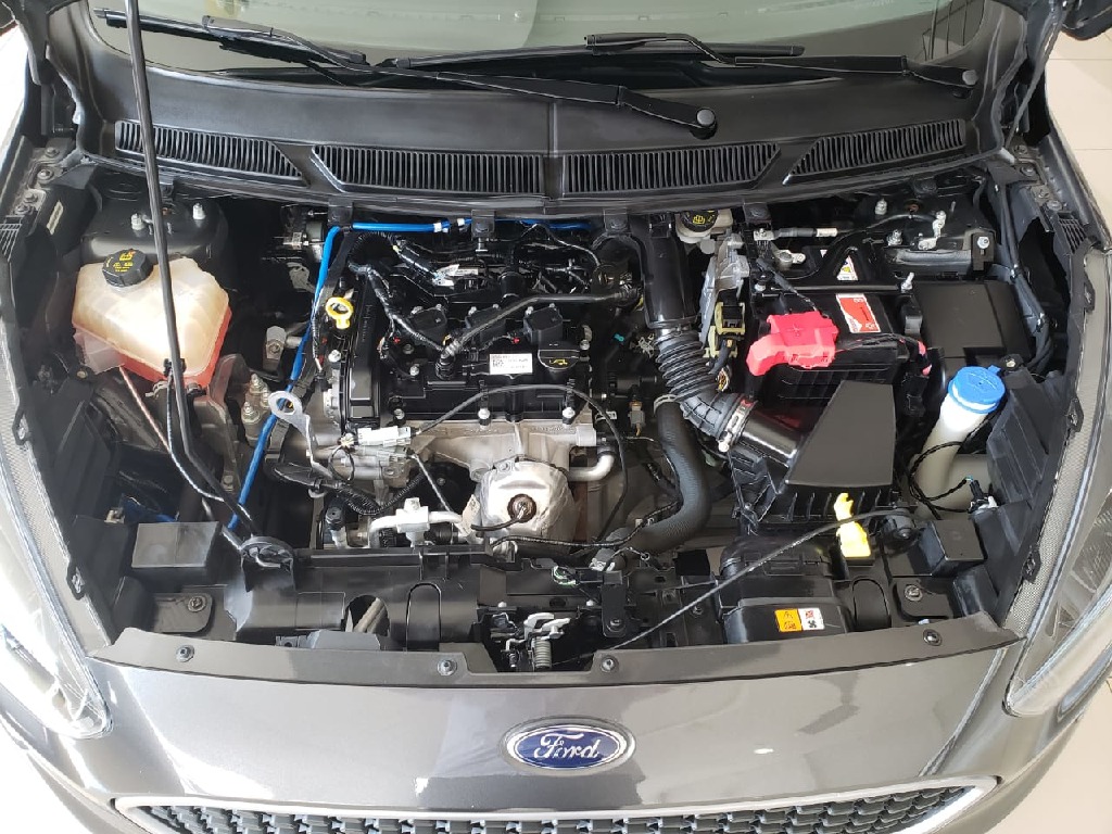 FORD KA 1.0 TI-VCT FLEX SE PLUS MANUAL FORD KA 1.0 TI-VCT FLEX SE PLUS MANUAL