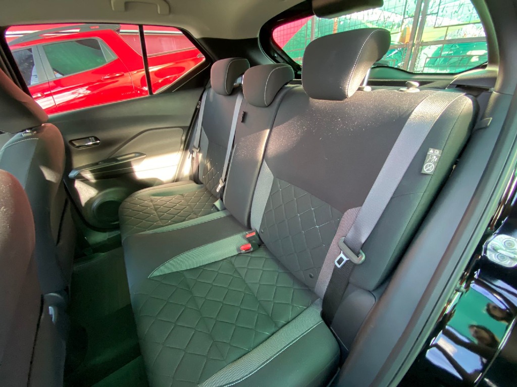 NISSAN KICKS 1.6 16V FLEXSTART SV 4P XTRONIC NISSAN KICKS 1.6 16V FLEXSTART SV 4P XTRONIC