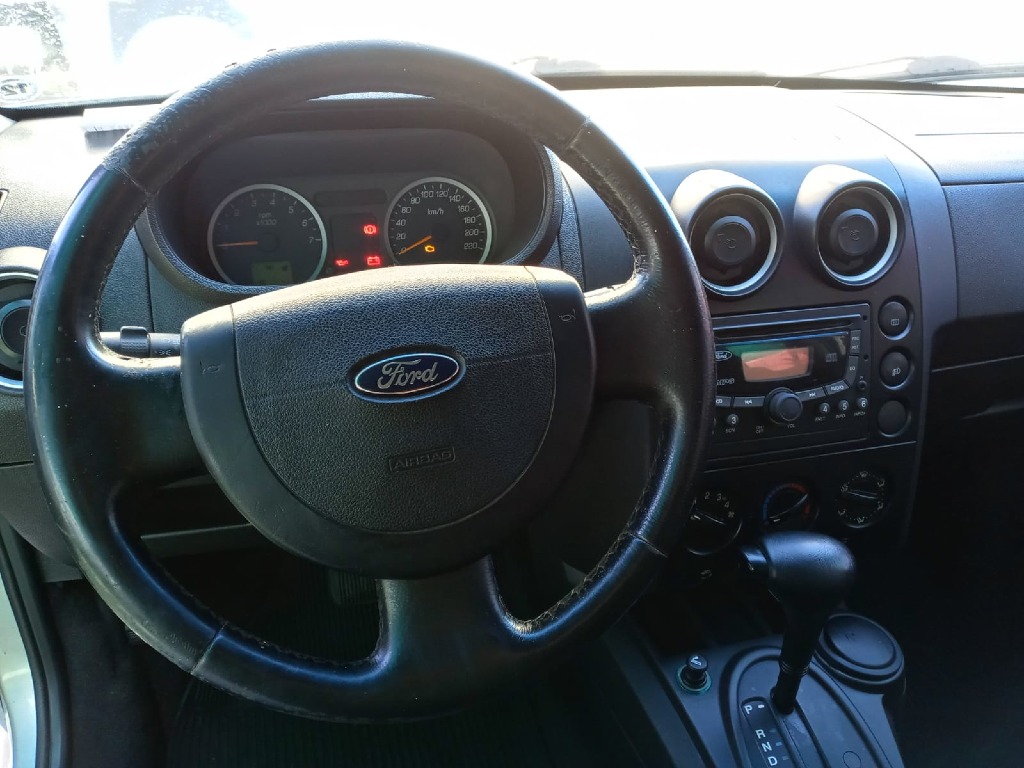 FORD ECOSPORT 2.0 XLT 16V GASOLINA 4P AUTOMATICO FORD ECOSPORT 2.0 XLT 16V GASOLINA 4P AUTOMATICO