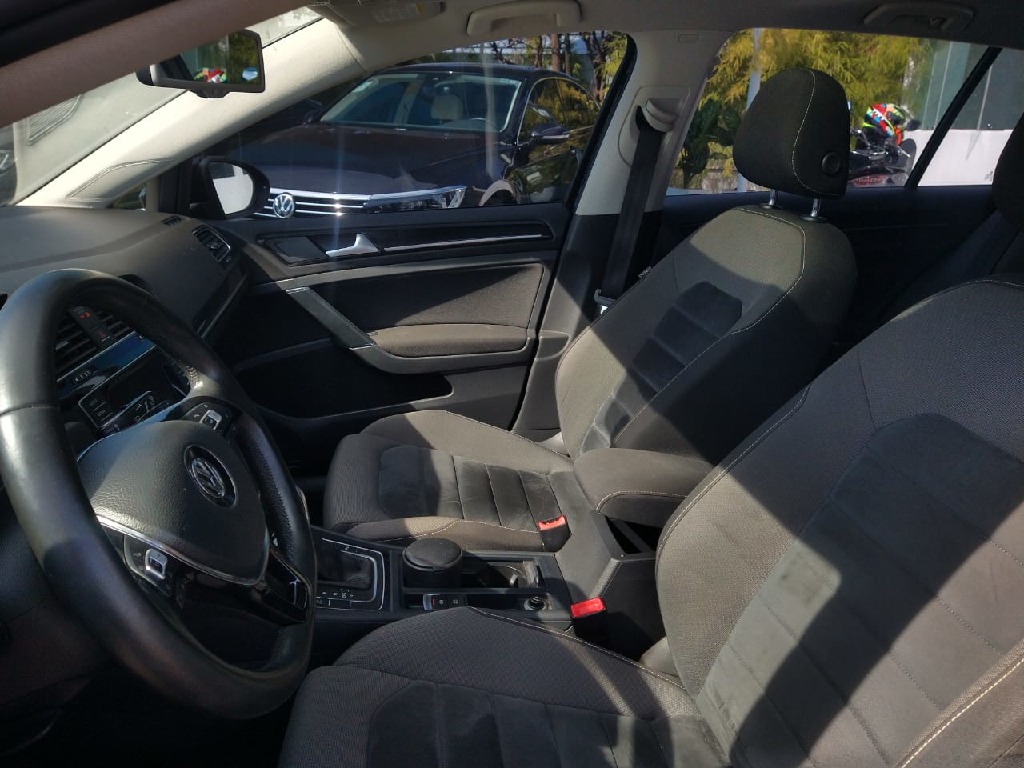 VOLKSWAGEN GOLF 1.4 TSI HIGHLINE 16V GASOLINA 4P AUTOMATICO VOLKSWAGEN GOLF 1.4 TSI HIGHLINE 16V GASOLINA 4P AUTOMATICO