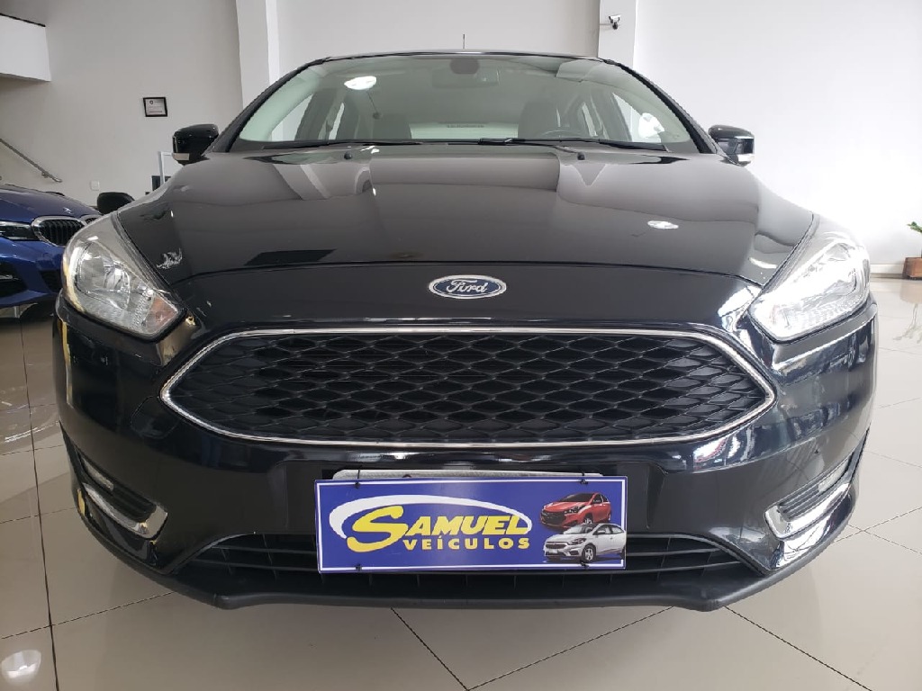 FORD FOCUS 2.0 SE FASTBACK 16V FLEX 4P POWERSHIFT FORD FOCUS 2.0 SE FASTBACK 16V FLEX 4P POWERSHIFT