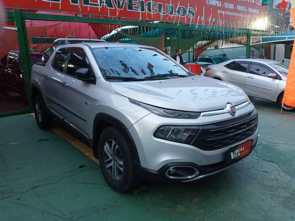 FIAT TORO 2.0 16V TURBO DIESEL FREEDOM 4WD MANUAL FIAT TORO 2.0 16V TURBO DIESEL FREEDOM 4WD MANUAL