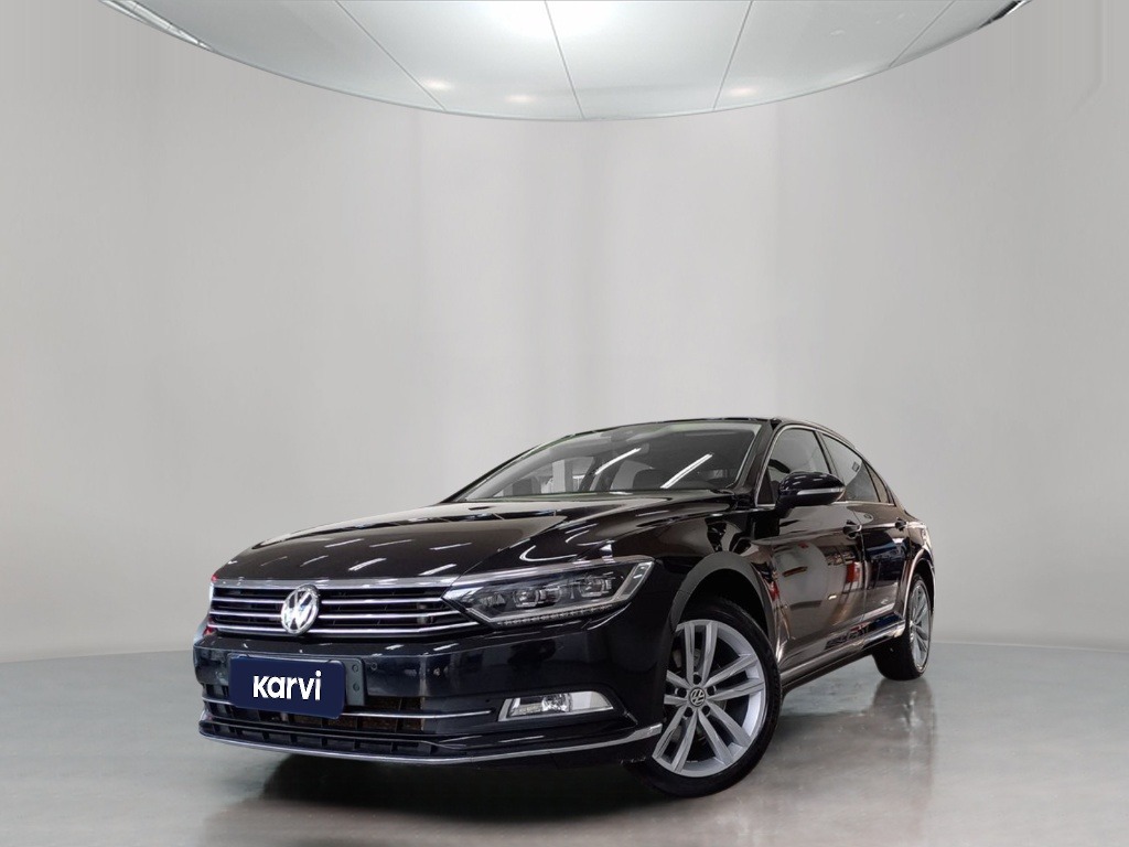 Carros seminovos VOLKSWAGEN PASSAT 2.0 16V TSI BLUEMOTION GASOLINA HIGHLINE 4P DSG