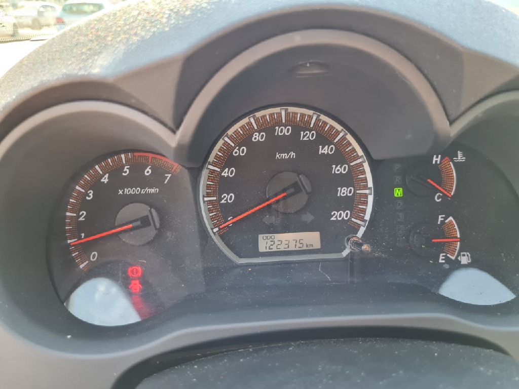 TOYOTA HILUX 2.7 SRV 4X4 CD 16V FLEX 4P AUTOMATICO TOYOTA HILUX 2.7 SRV 4X4 CD 16V FLEX 4P AUTOMATICO