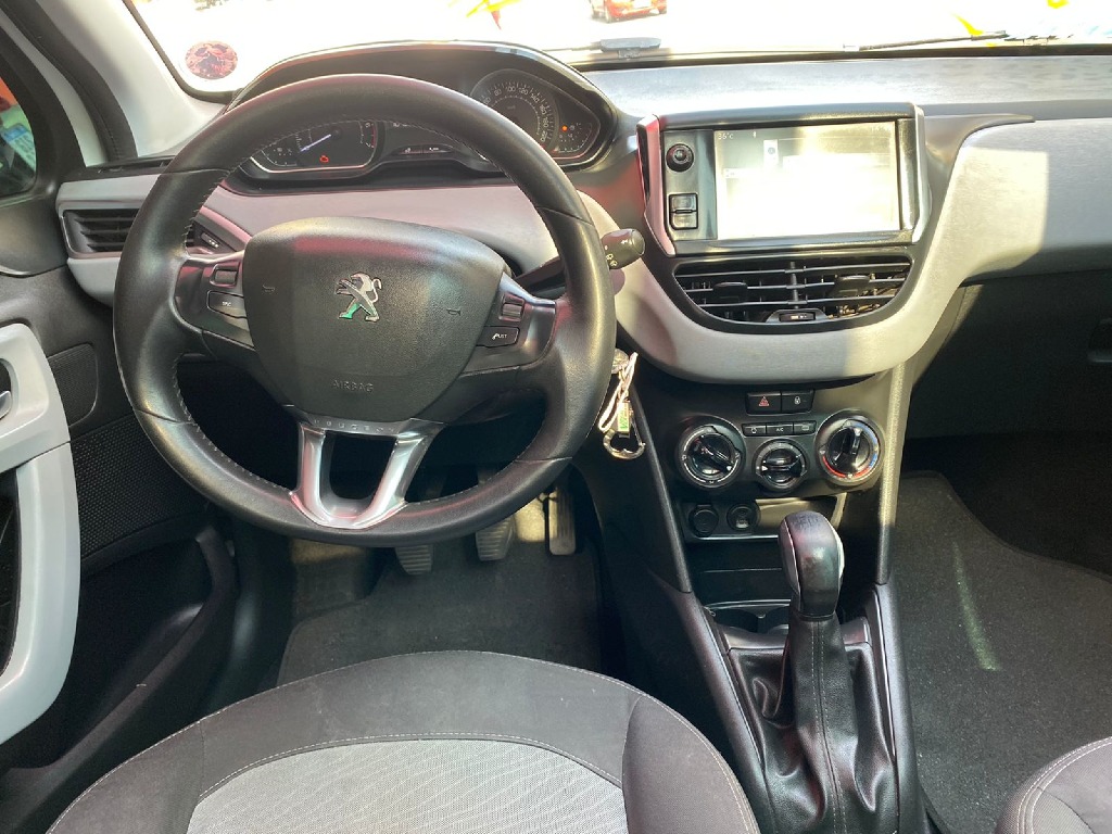 PEUGEOT 208 1.5 ALLURE 8V FLEX 4P MANUAL PEUGEOT 208 1.5 ALLURE 8V FLEX 4P MANUAL
