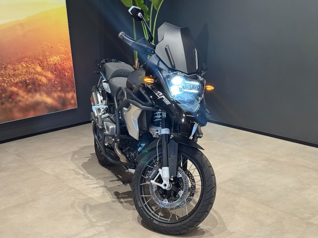 BMW R 1250 GS PREMIUM TRIPLE BLACK R 1250 GS PREMIUM TRIPLE BLACK