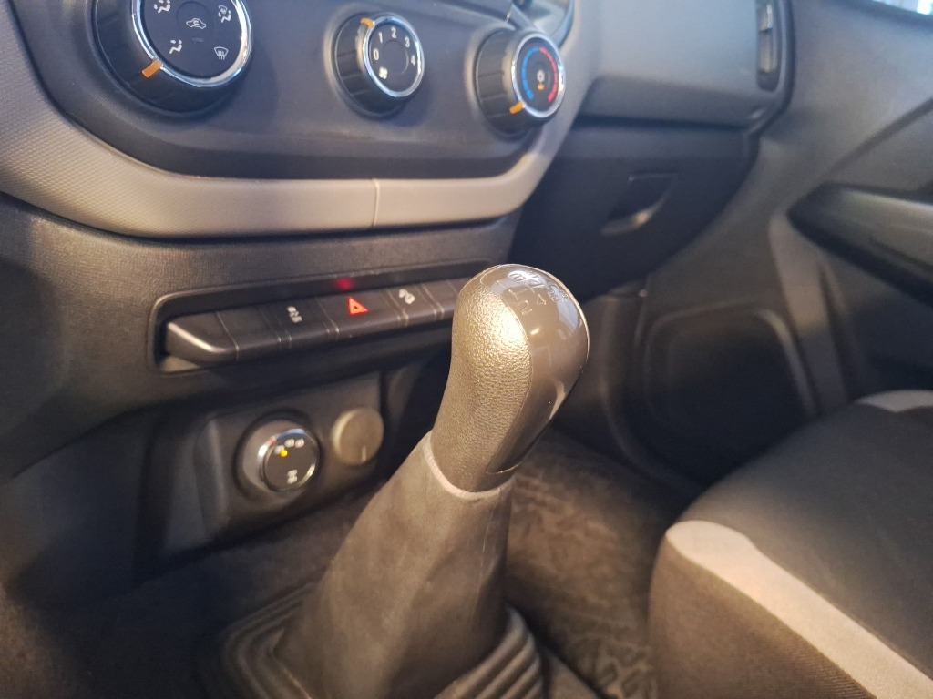 chevrolet S10 2.8 16V TURBO DIESEL LS CD 4X4 MANUAL 2021