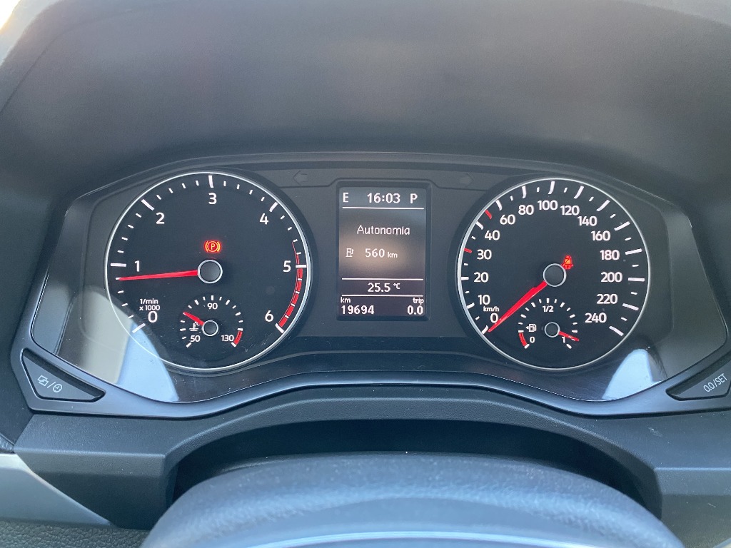 VOLKSWAGEN AMAROK 2.0 HIGHLINE 4X4 CD 16V TURBO INTERCOOLER DIESEL 4P AUTOMATICO VOLKSWAGEN AMAROK 2.0 HIGHLINE 4X4 CD 16V TURBO INTERCOOLER DIESEL 4P AUTOMATICO