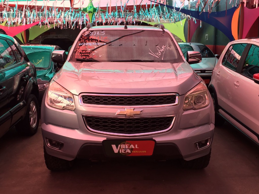 CHEVROLET S10 2.4 LTZ 4X2 CD 8V FLEX 4P MANUAL CHEVROLET S10 2.4 LTZ 4X2 CD 8V FLEX 4P MANUAL