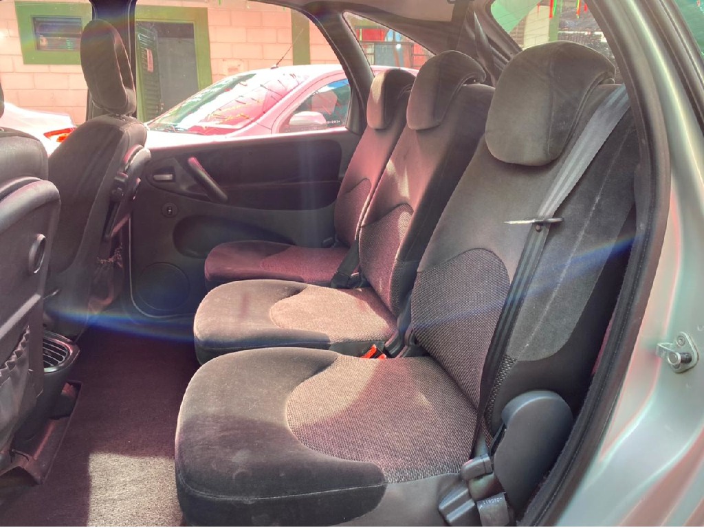 CITROEN XSARA PICASSO 1.6 I GLX 16V FLEX 4P MANUAL CITROEN XSARA PICASSO 1.6 I GLX 16V FLEX 4P MANUAL
