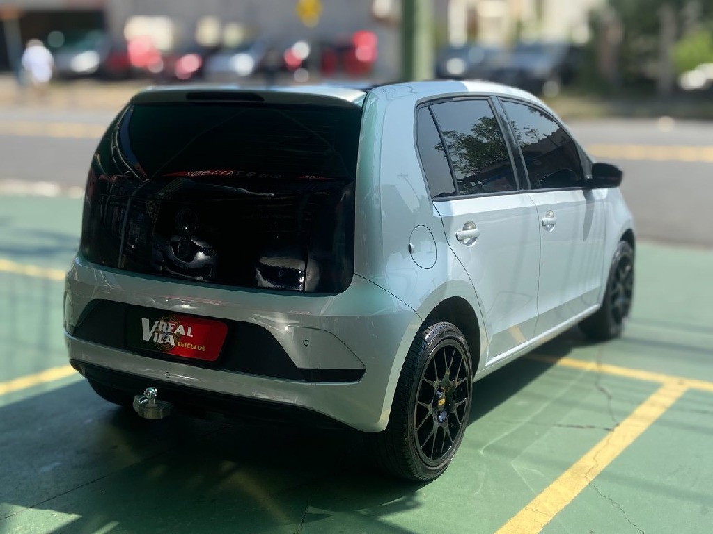 VOLKSWAGEN UP 1.0 TSI MOVE UP 12V FLEX 4P MANUAL VOLKSWAGEN UP 1.0 TSI MOVE UP 12V FLEX 4P MANUAL