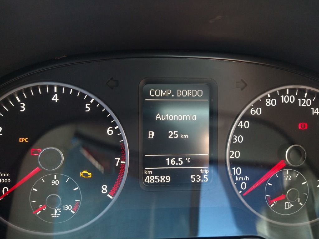 VOLKSWAGEN CROSSFOX 1.6 MI FLEX 8V 4P MANUAL VOLKSWAGEN CROSSFOX 1.6 MI FLEX 8V 4P MANUAL