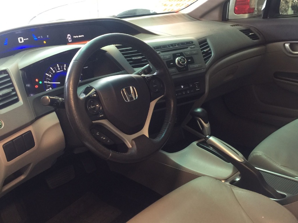 HONDA CIVIC 2.0 LXR 16V FLEX 4P AUTOMATICO HONDA CIVIC 2.0 LXR 16V FLEX 4P AUTOMATICO