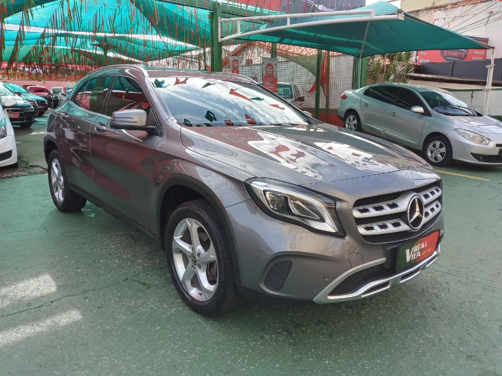 MERCEDES-BENZ GLA 200 GLA 200 FF ADVANCE 1.6 FLEX MERCEDES-BENZ GLA 200 GLA 200 FF ADVANCE 1.6 FLEX