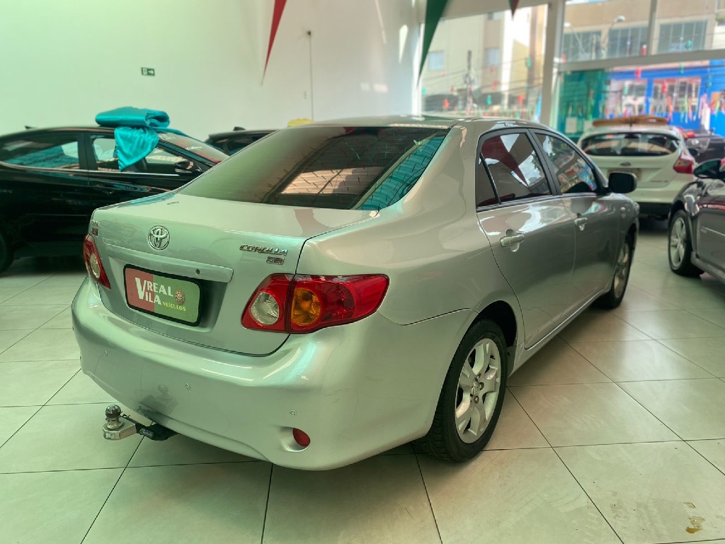 TOYOTA COROLLA 1.8 GLI 16V FLEX 4P AUTOMATICO TOYOTA COROLLA 1.8 GLI 16V FLEX 4P AUTOMATICO