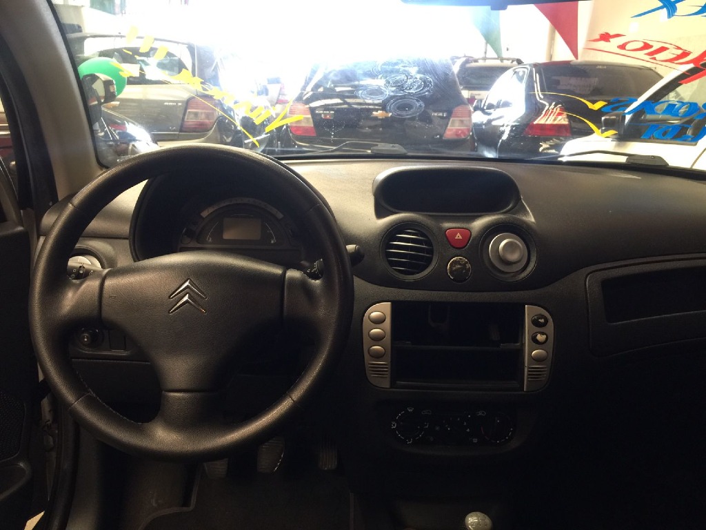 CITROEN C3 1.4 I GLX 8V FLEX 4P MANUAL CITROEN C3 1.4 I GLX 8V FLEX 4P MANUAL