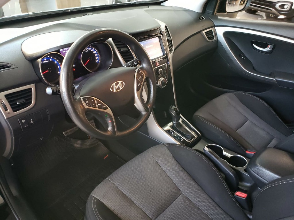 HYUNDAI I30 1.6 MPFI 16V FLEX 4P AUTOMATICO HYUNDAI I30 1.6 MPFI 16V FLEX 4P AUTOMATICO
