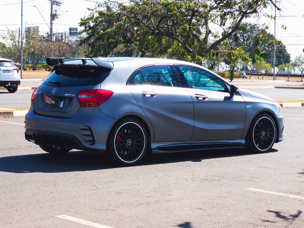 MERCEDES-BENZ A 45 AMG 2.0 16V TURBO GASOLINA 4P AUTOMATIZADO MERCEDES-BENZ A 45 AMG 2.0 16V TURBO GASOLINA 4P AUTOMATIZADO