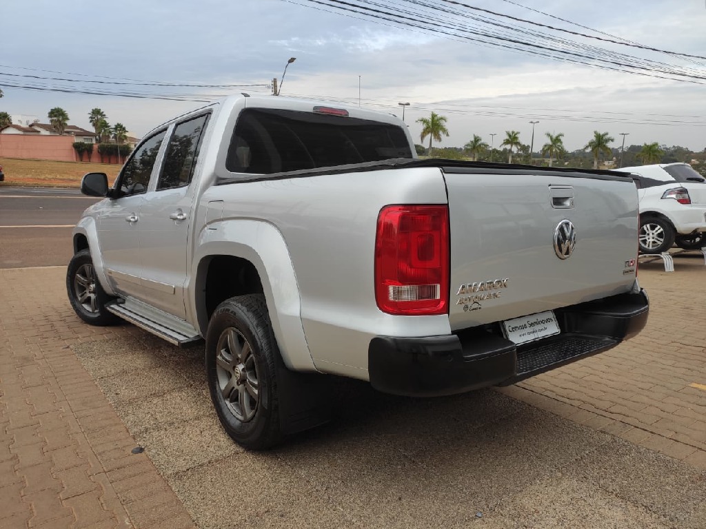 VOLKSWAGEN AMAROK 2.0 TRENDLINE 4X4 CD 16V TURBO INTERCOOLER DIESEL 4P AUTOMATICO VOLKSWAGEN AMAROK 2.0 TRENDLINE 4X4 CD 16V TURBO INTERCOOLER DIESEL 4P AUTOMATICO