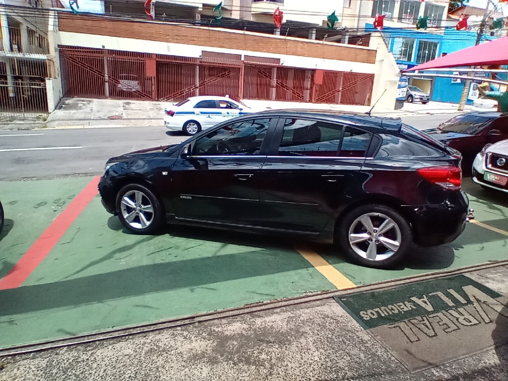 CHEVROLET CRUZE 1.8 LT 16V FLEX 4P AUTOMATICO CHEVROLET CRUZE 1.8 LT 16V FLEX 4P AUTOMATICO