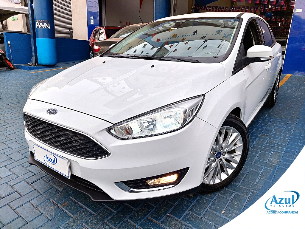 Seminovos certificados FORD FOCUS 2.0 SE FASTBACK 16V FLEX 4P POWERSHIFT