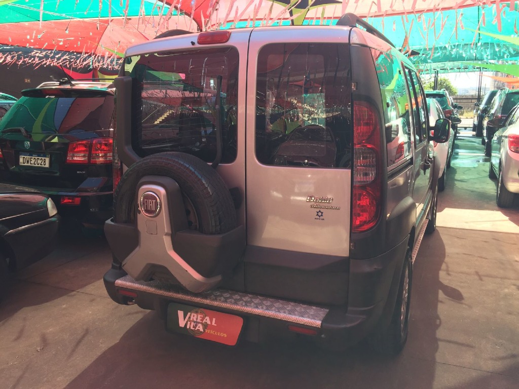 FIAT DOBLO 1.8 MPI ADVENTURE 16V FLEX 4P MANUAL FIAT DOBLO 1.8 MPI ADVENTURE 16V FLEX 4P MANUAL