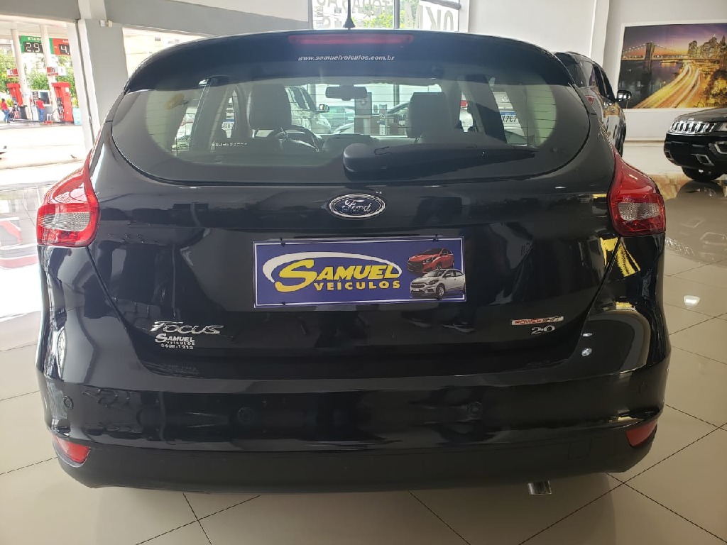 FORD FOCUS 2.0 SE FASTBACK 16V FLEX 4P POWERSHIFT FORD FOCUS 2.0 SE FASTBACK 16V FLEX 4P POWERSHIFT